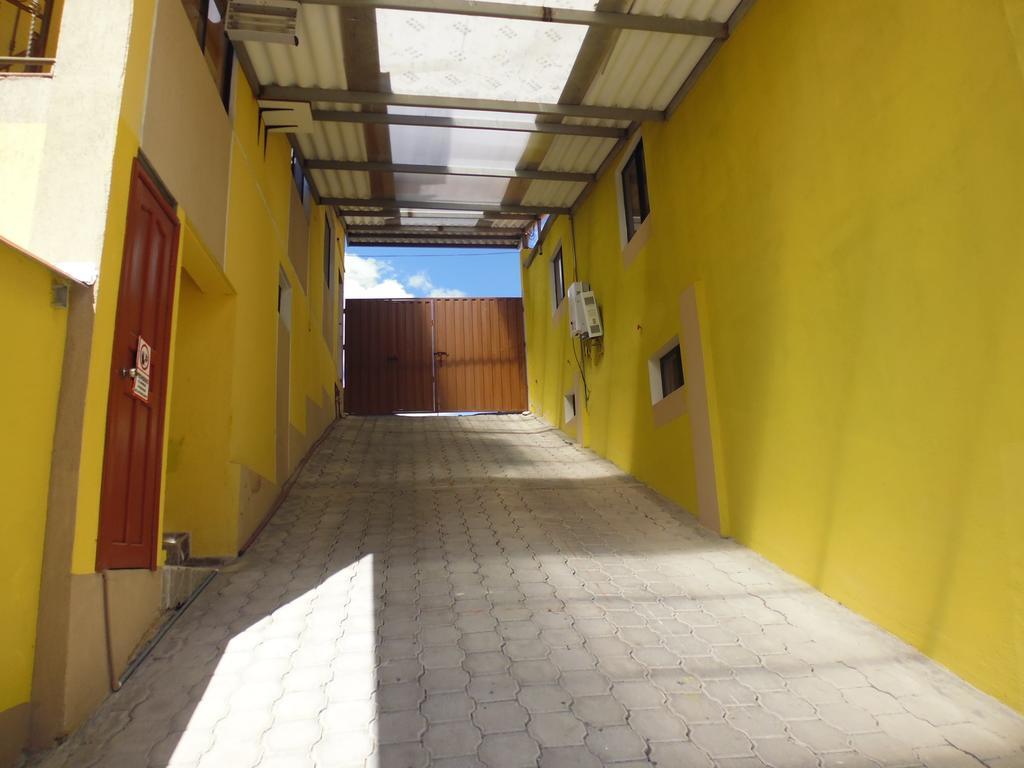 Hotel Residencial El Viajero Tababela Dış mekan fotoğraf