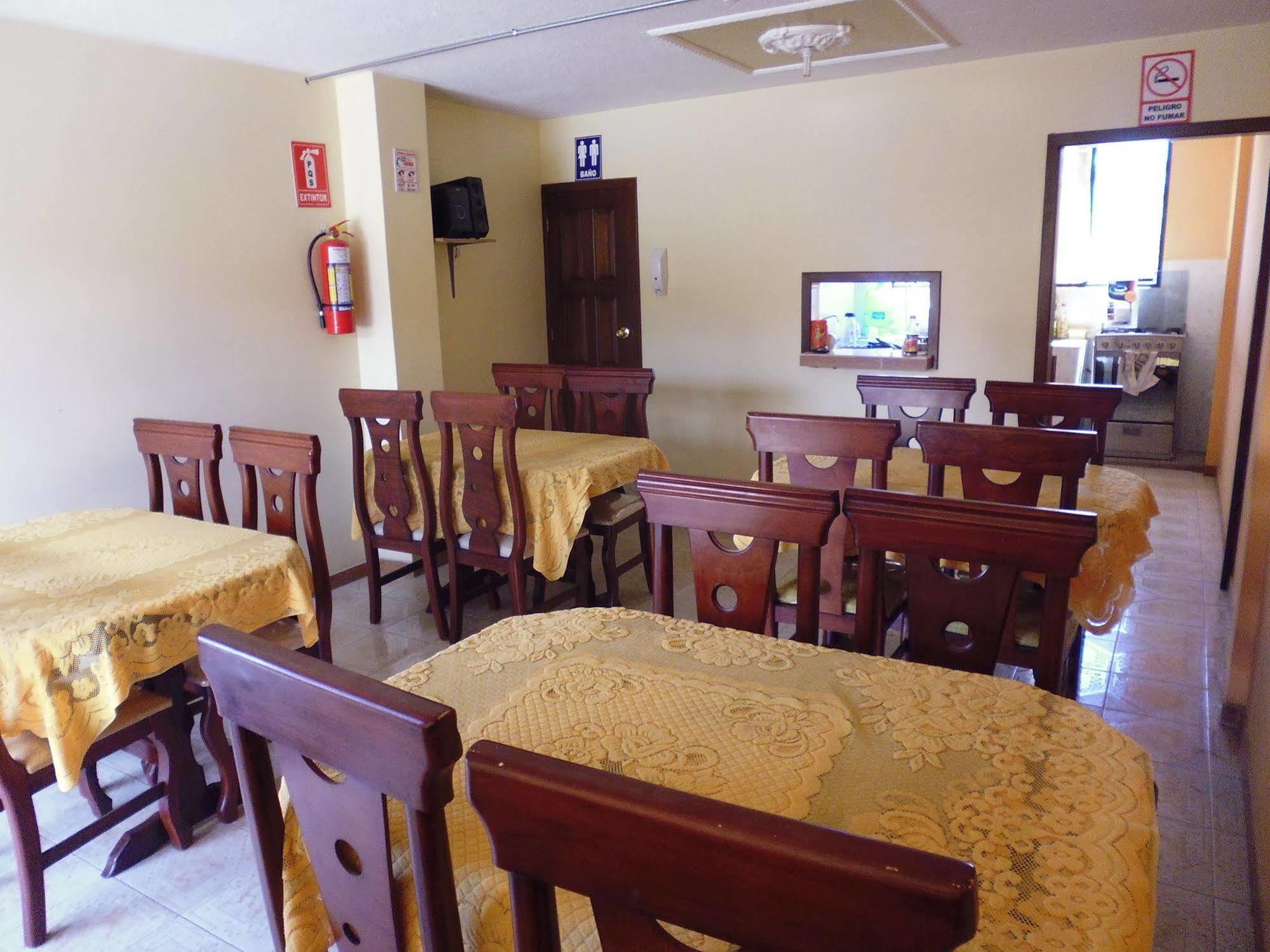 Hotel Residencial El Viajero Tababela Dış mekan fotoğraf